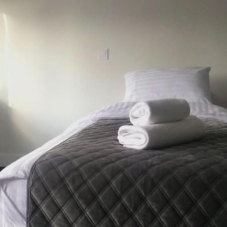Kyivpasservis Hotel Buitenkant foto
