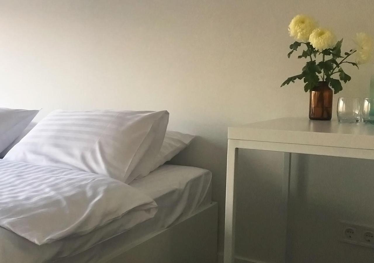 Kyivpasservis Hotel Buitenkant foto